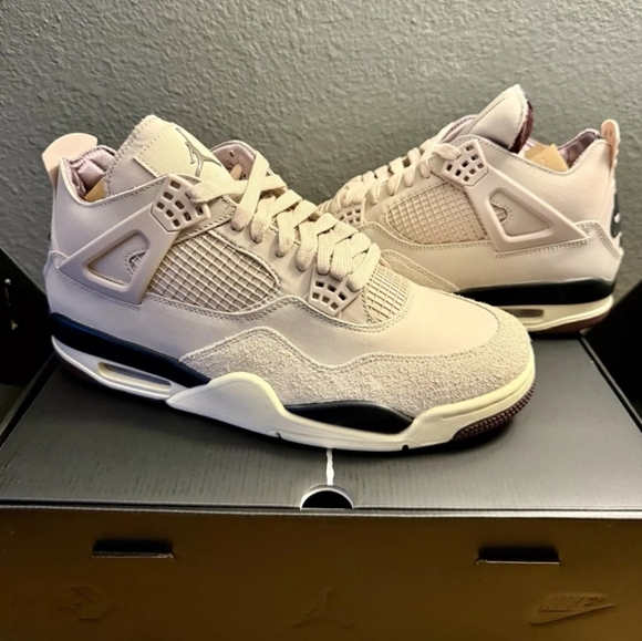Jordan 4 A Ma Maniere W.Y.W.S size 11 Men's/12.5 Women's - Picture 2 of 16